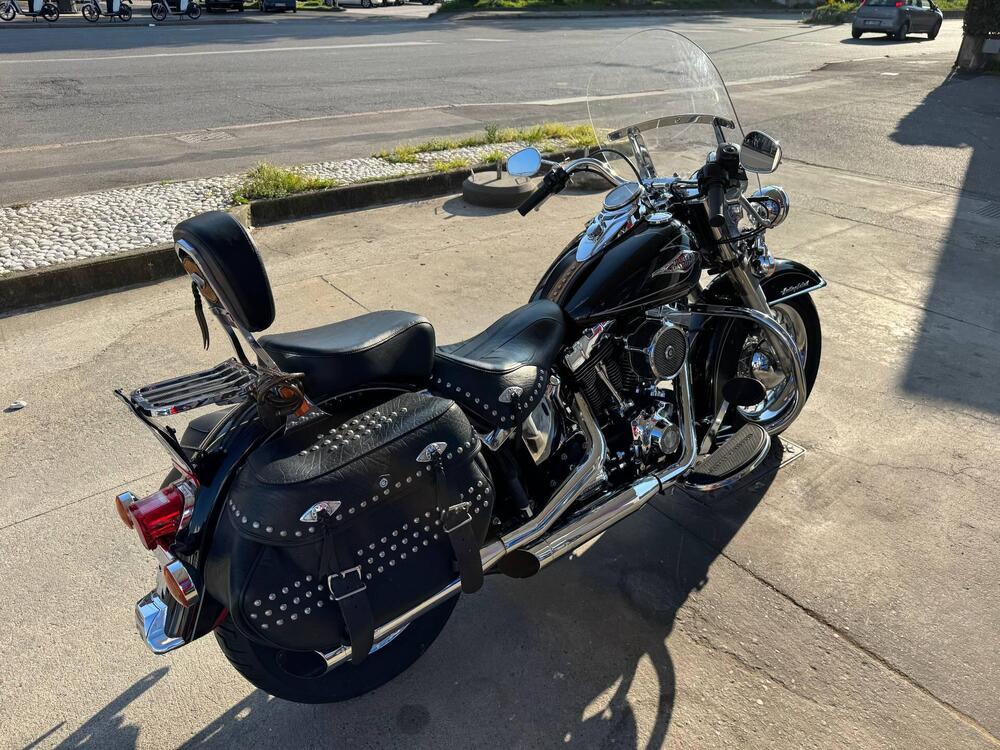 Harley-Davidson 1584 Heritage Classic (2008 - 10) - FLSTC (9)