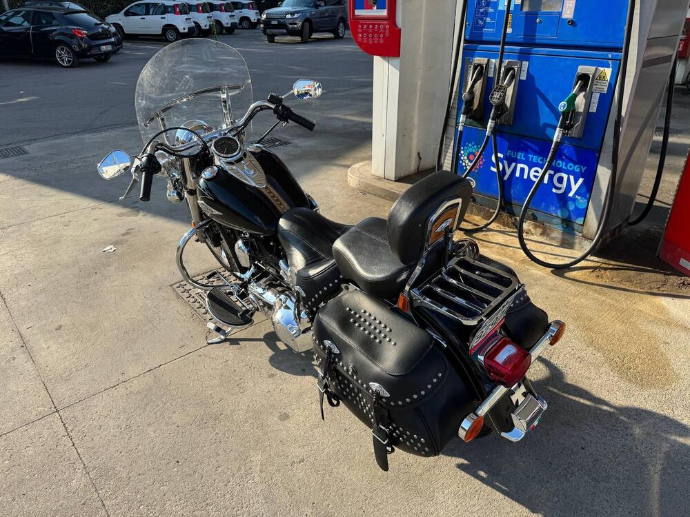 Harley-Davidson 1584 Heritage Classic (2008 - 10) - FLSTC (10)