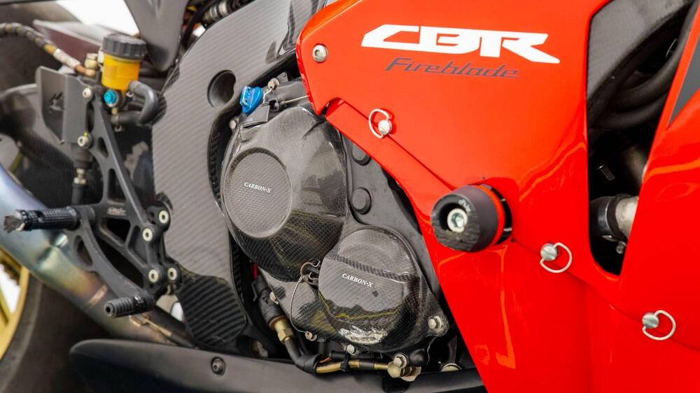 Honda CBR 1000 RR Fireblade (2008 - 11) (14)