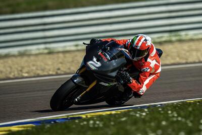 Ducati V21L pronta a dominare la MotoE 2025: pi&ugrave; leggera, tecnologica e competitiva  