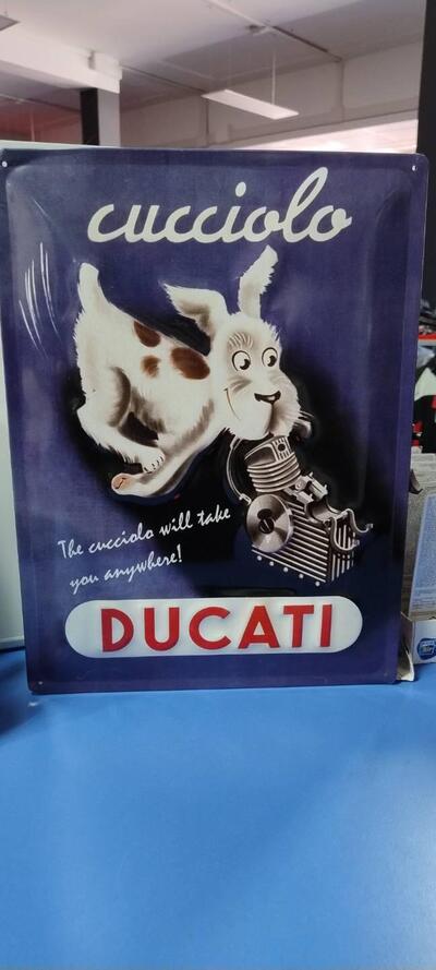 INSEGNA METAALLO CUCCIOLO DUCATI