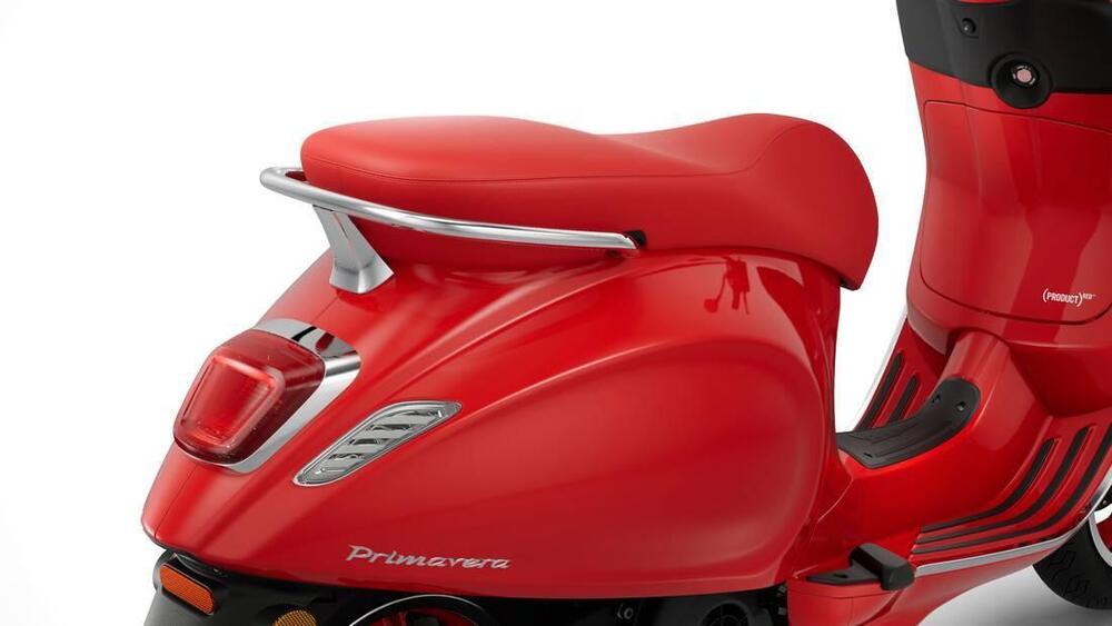 Vespa Primavera 125 RED (2025) (6)