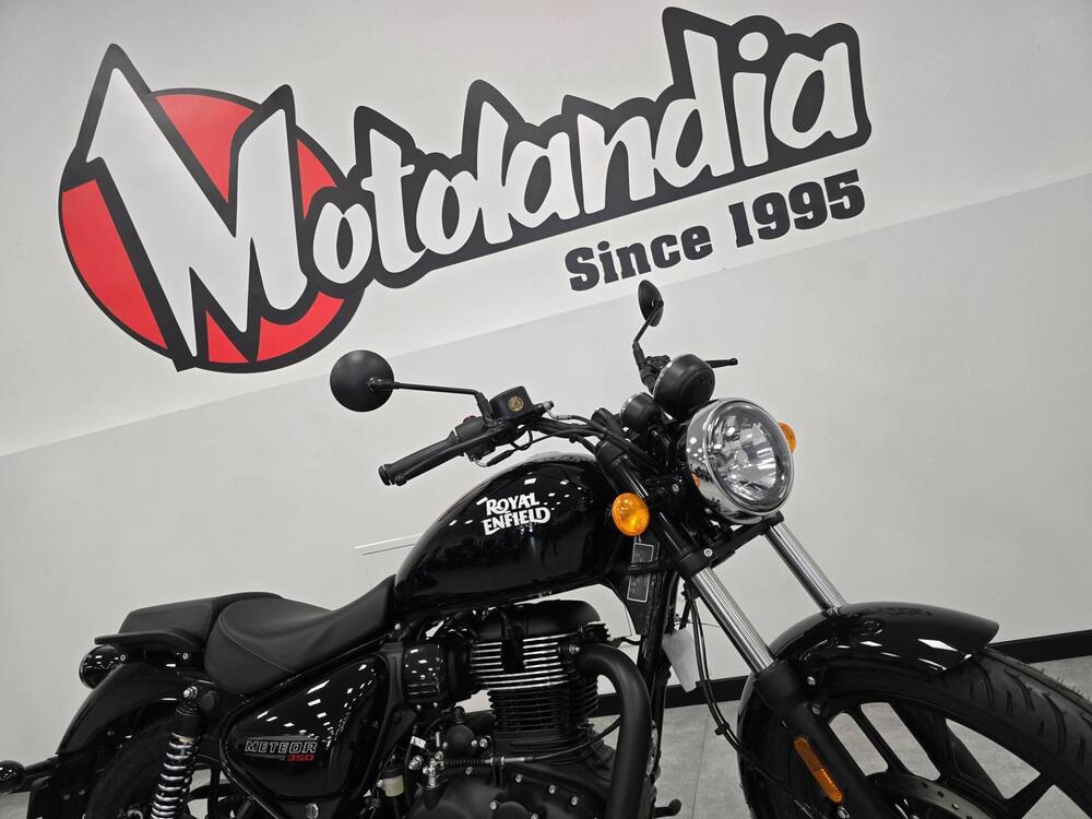 Royal Enfield Meteor 350 (2021 - 26) (2)