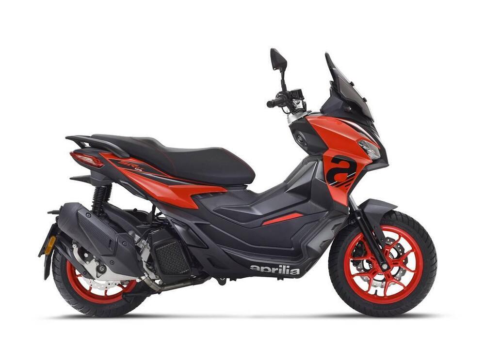 Aprilia SR GT 125 Sport (2025 - 26) (2)