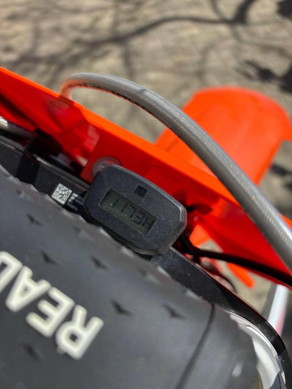 KTM 450 SX-F (2023) (8)