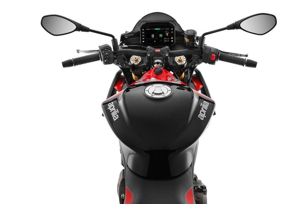 Aprilia Tuono 660 Factory (2025) (6)