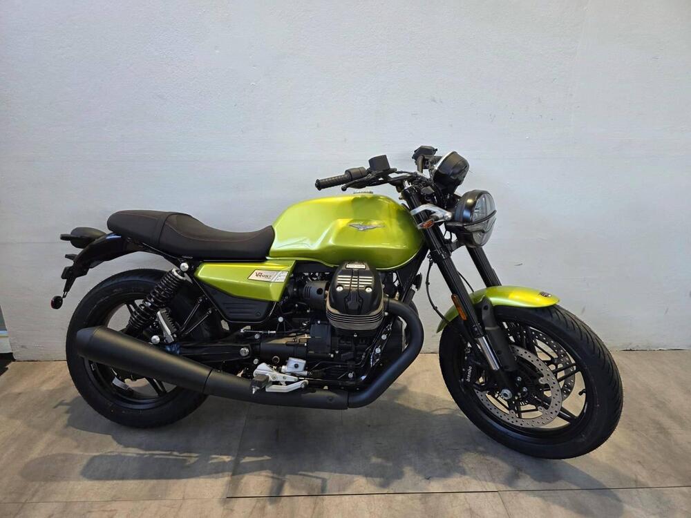 Moto Guzzi V7 Sport (2025)