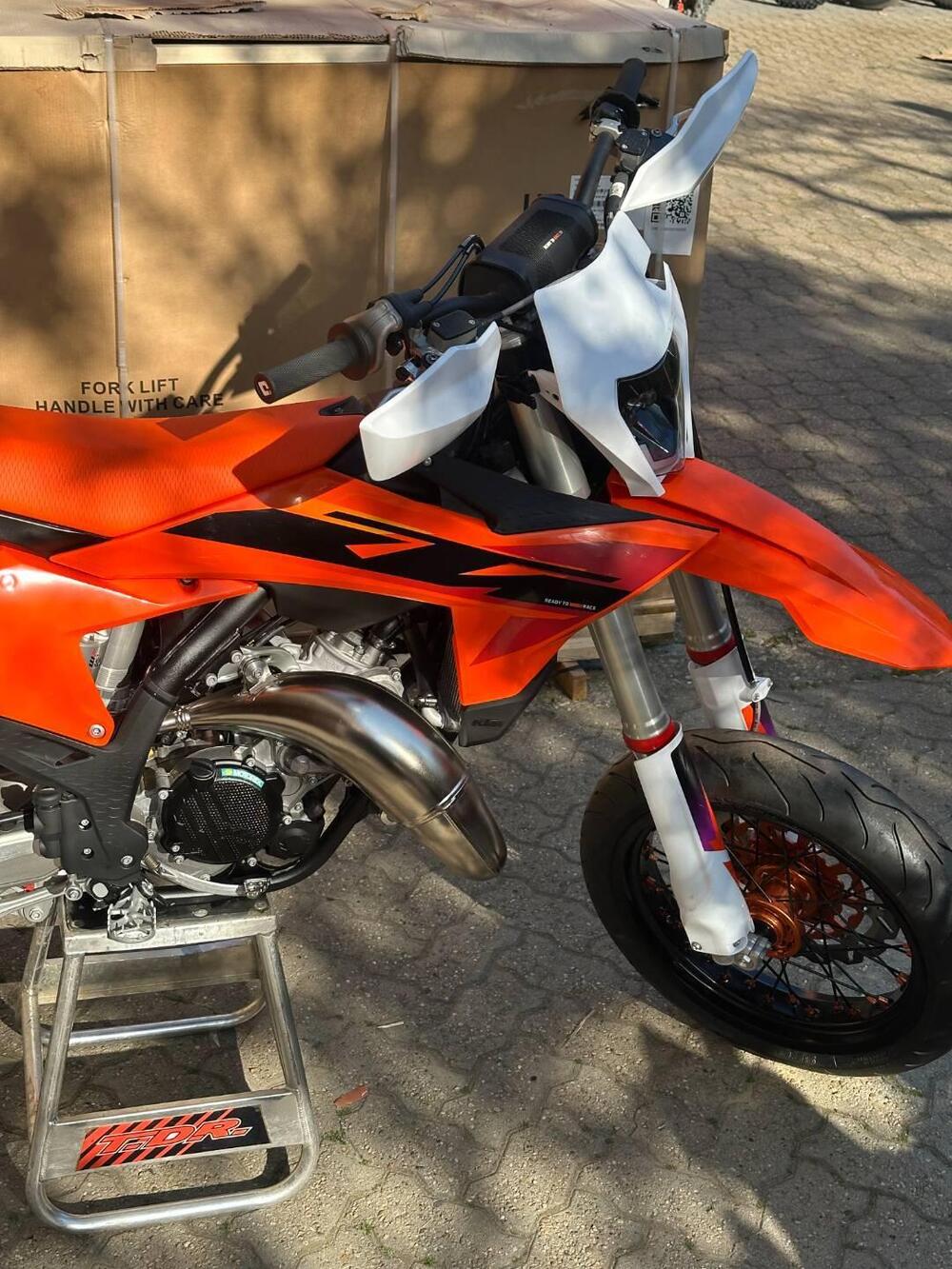 KTM 125 SX (2025) (4)