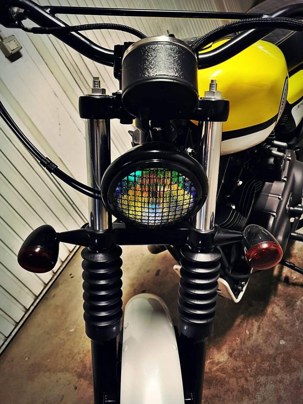 Harley-Davidson 1200 Custom (2004 - 06) - XL 1200C (9)