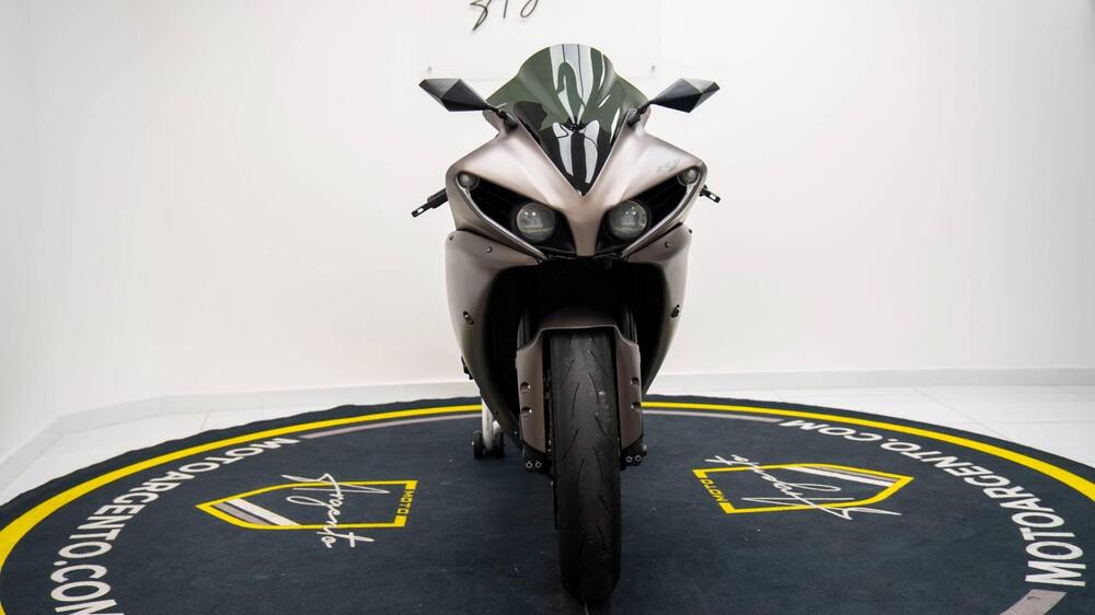 Yamaha YZF R1 (2012 - 14) (9)