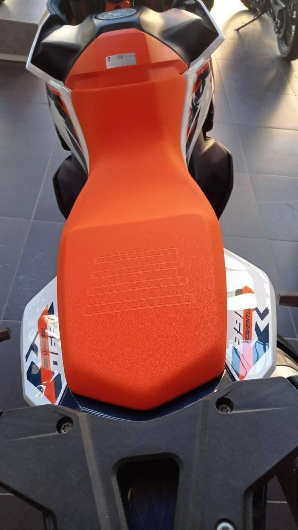 KTM 890 Adventure R (2025 - 26) (4)