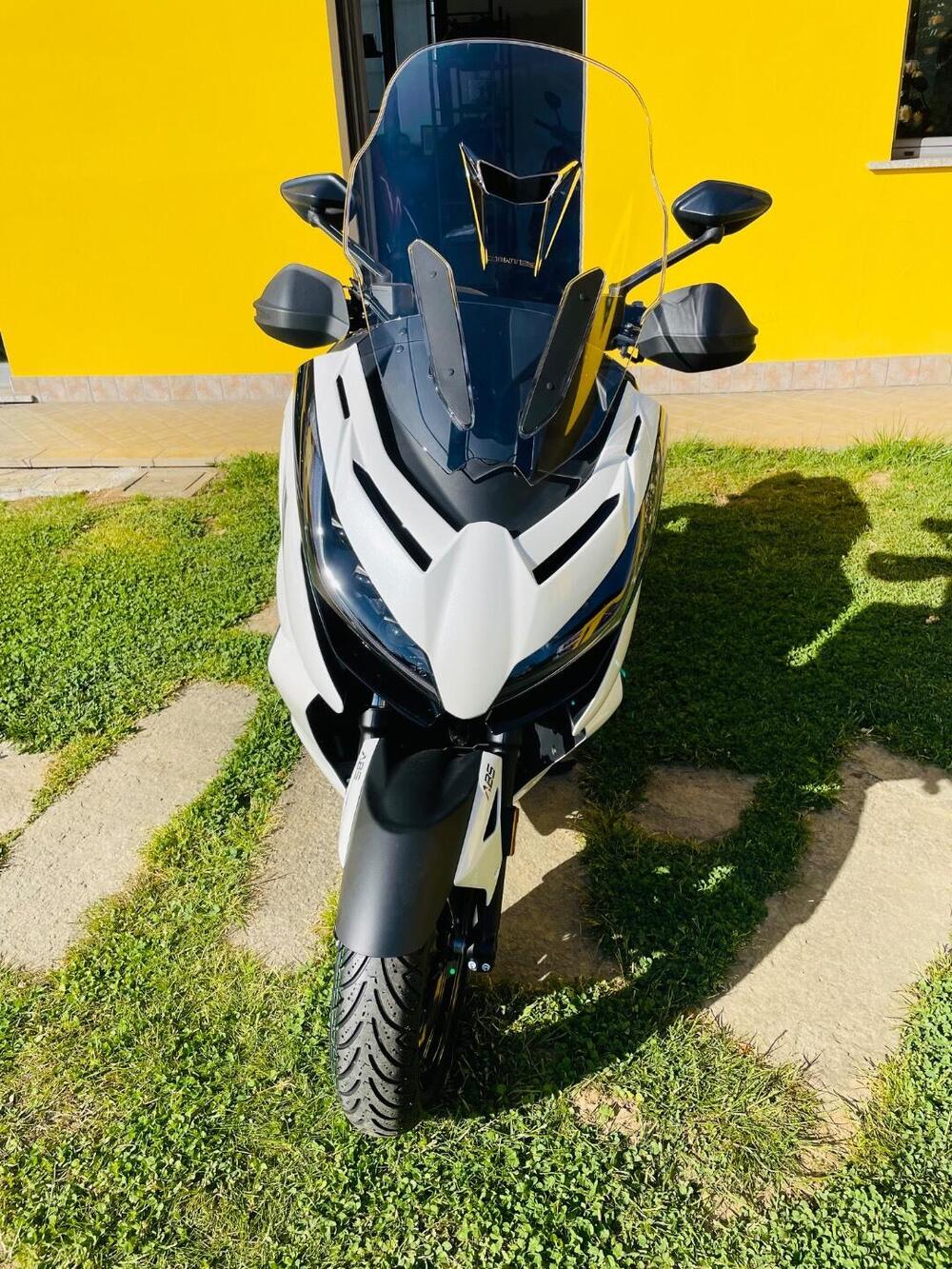 Zontes ZT368-E (2025 - 26) (6)