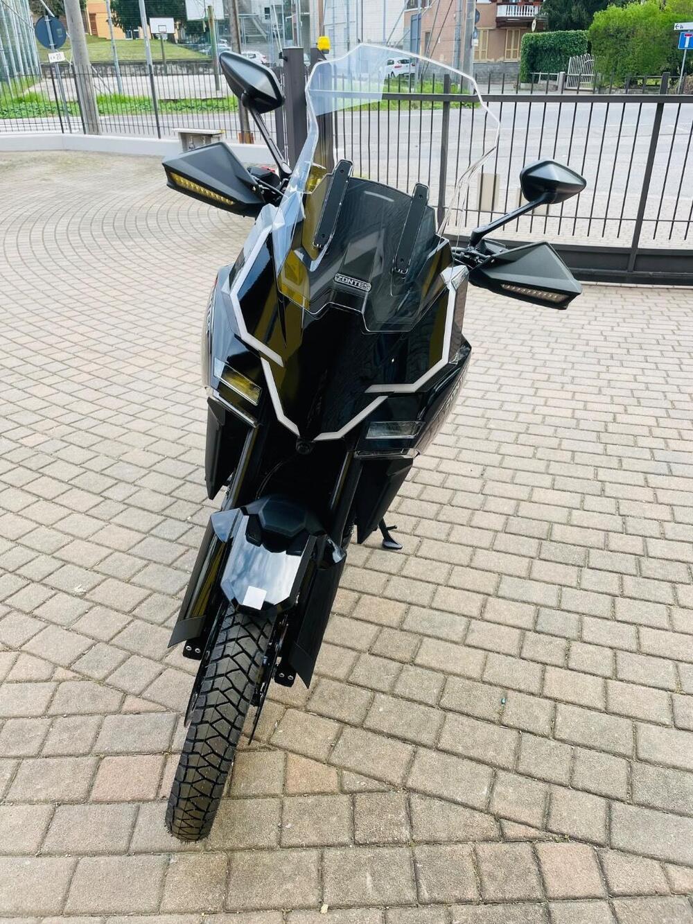 Zontes ZT703-F (2025) (4)