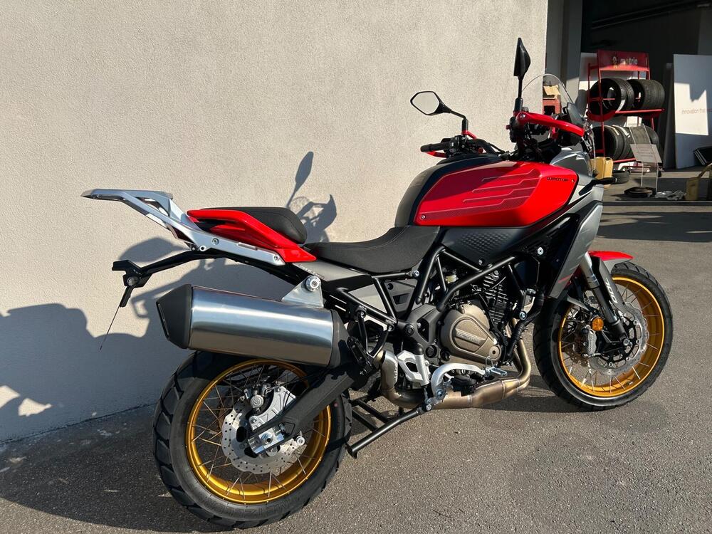 QJ Motor SRT 700 X (2024 - 25) (5)