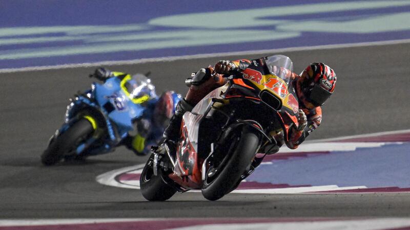 MotoGP 2025. GP del Qatar. Arrivata la penalit&agrave; a Maverick Vinales: il pilota KTM perde il secondo posto per bassa pressione delle gomme