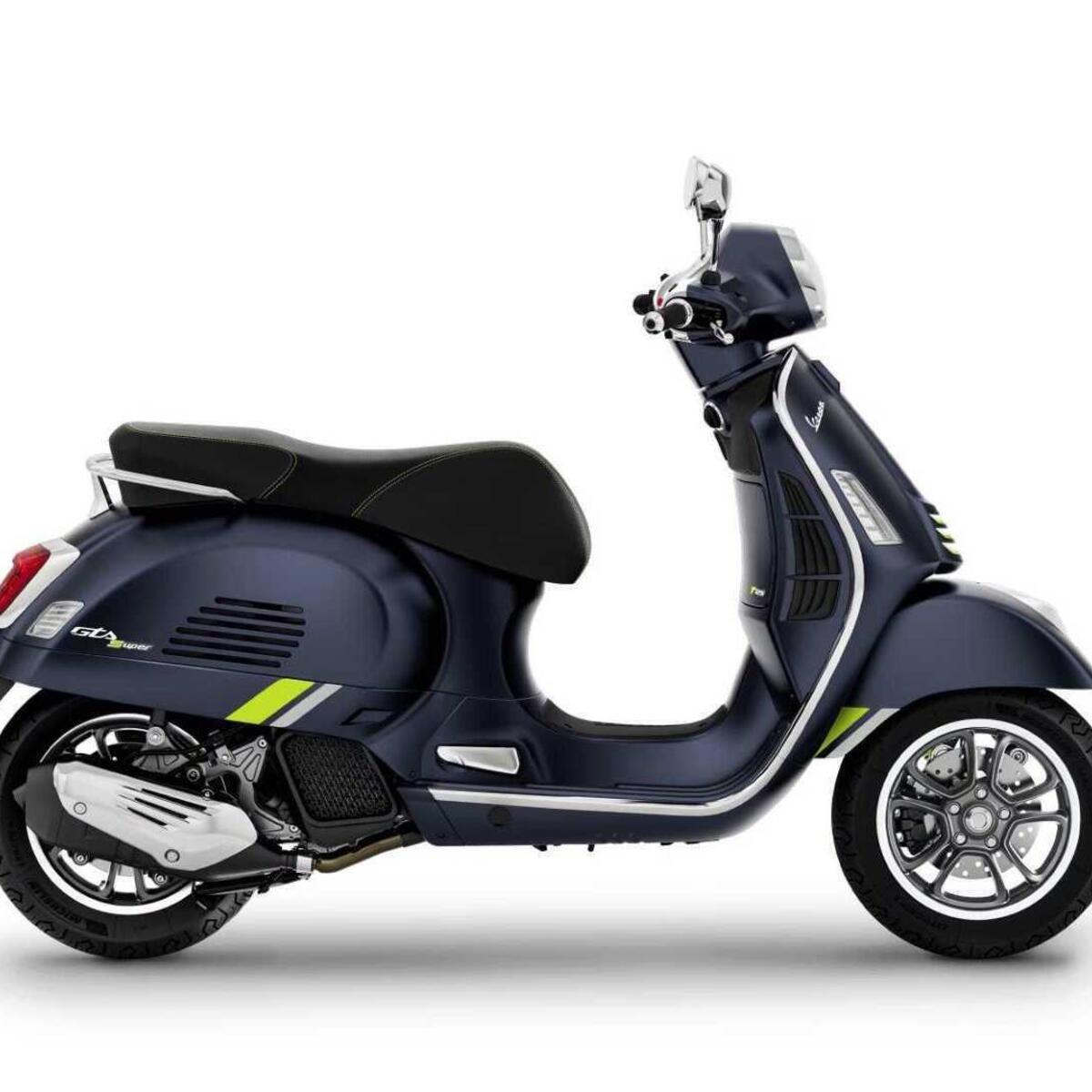 Vespa GTS 125 Super Tech (2025)