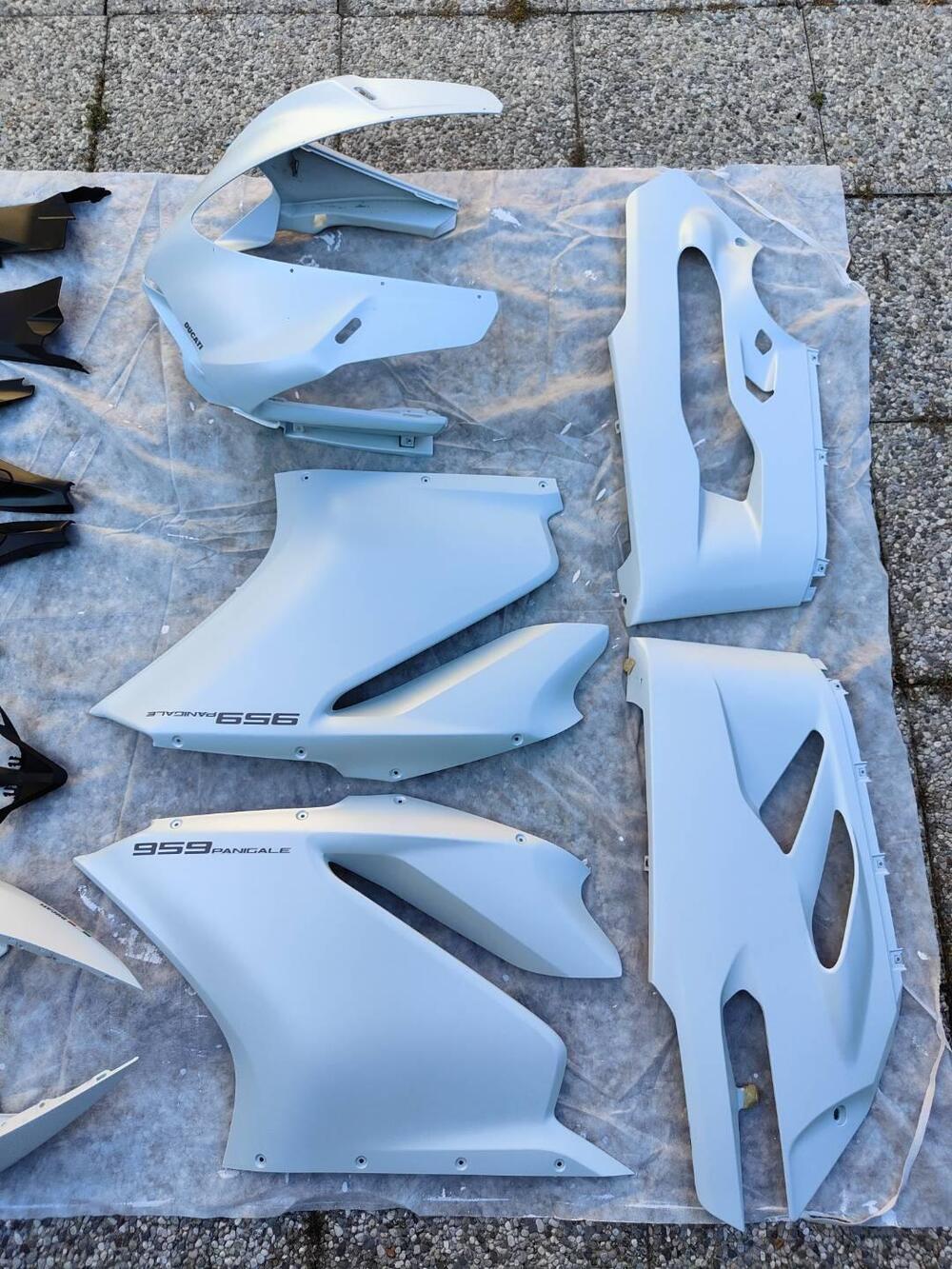 Carene Ducati 959 Originali (Arctic White Silk) (4)