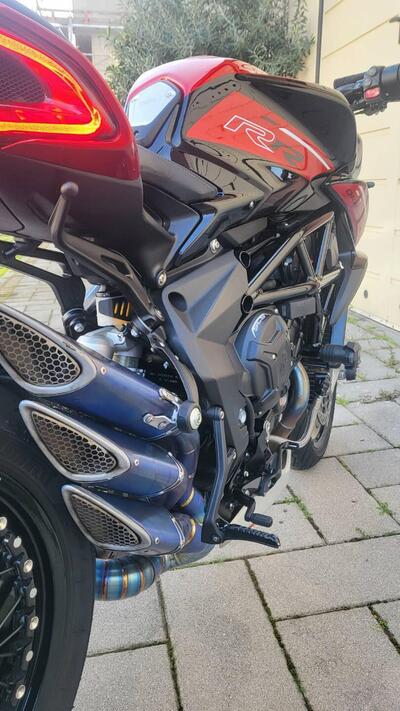 MV Agusta Dragster 800 RR SCS (2021 - 25) usata