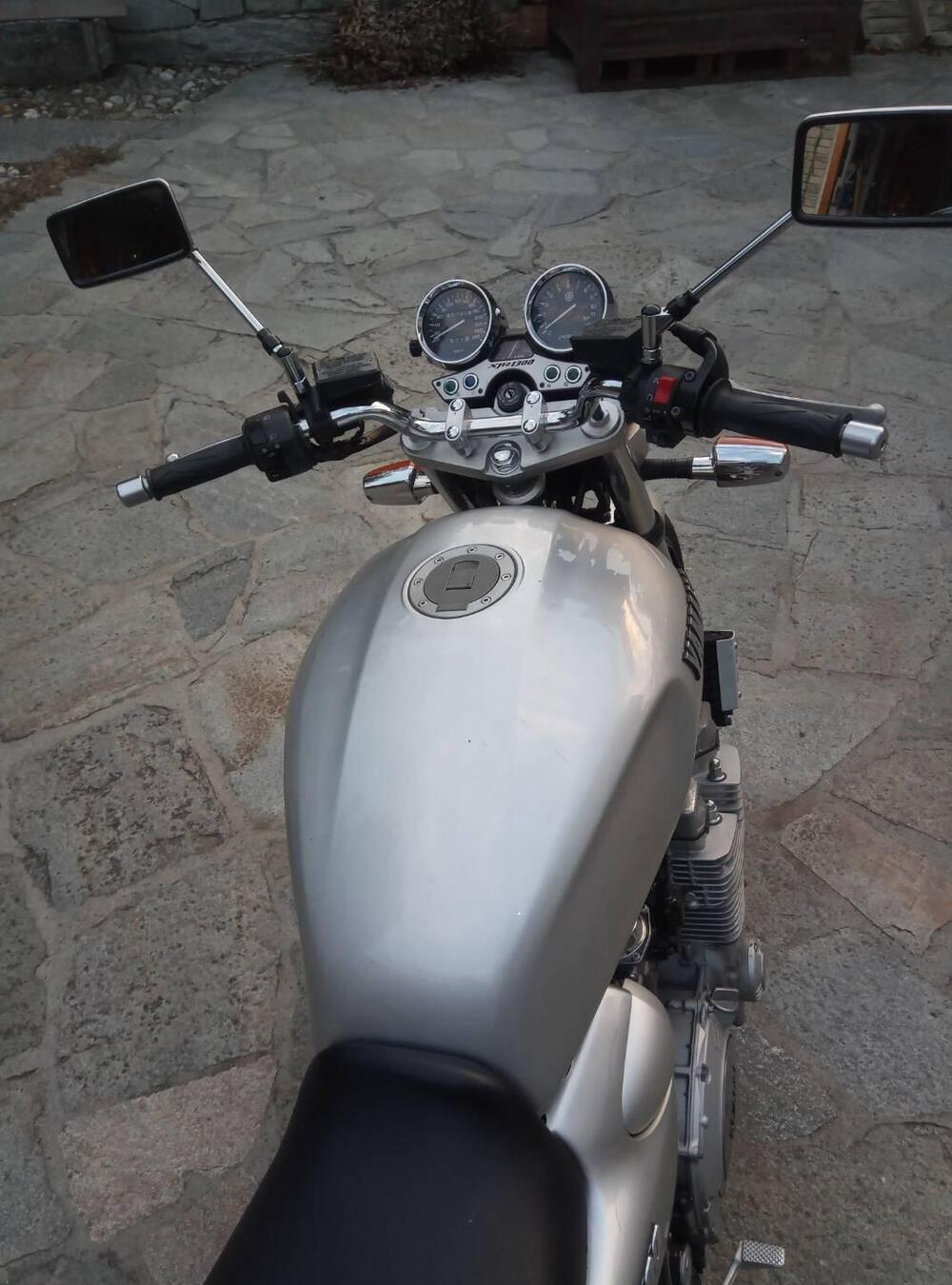 Yamaha XJR 1300 (1999 - 02) (3)