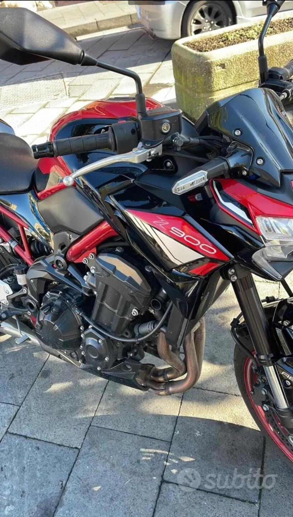 Kawasaki Z 900 (2021 - 24) (2)