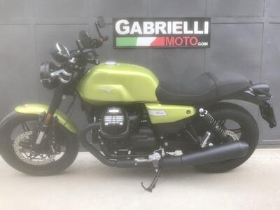 Moto Guzzi V7 Sport (2025) usata