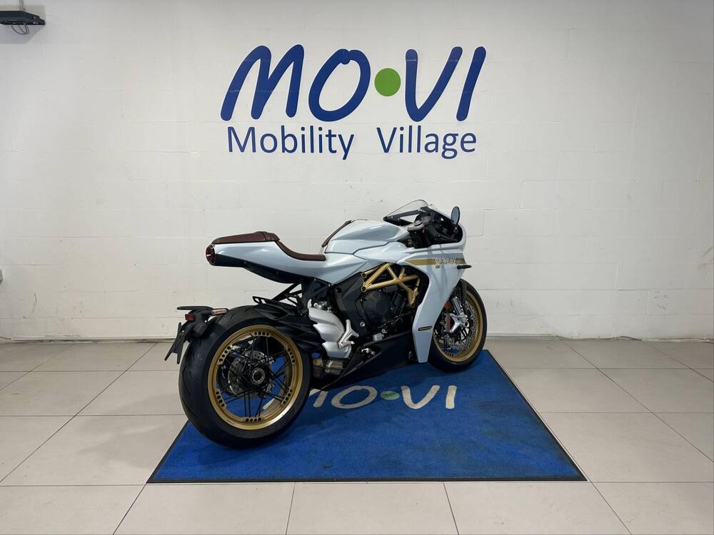 MV Agusta Superveloce 800 S (2021 - 25) (2)