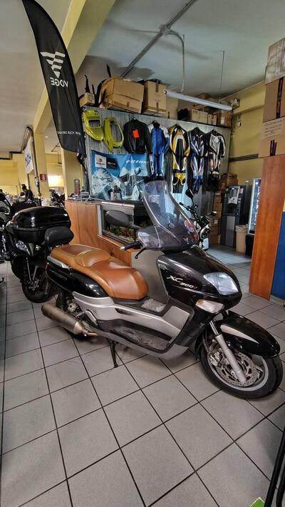 Yamaha XC 300 Versity usata