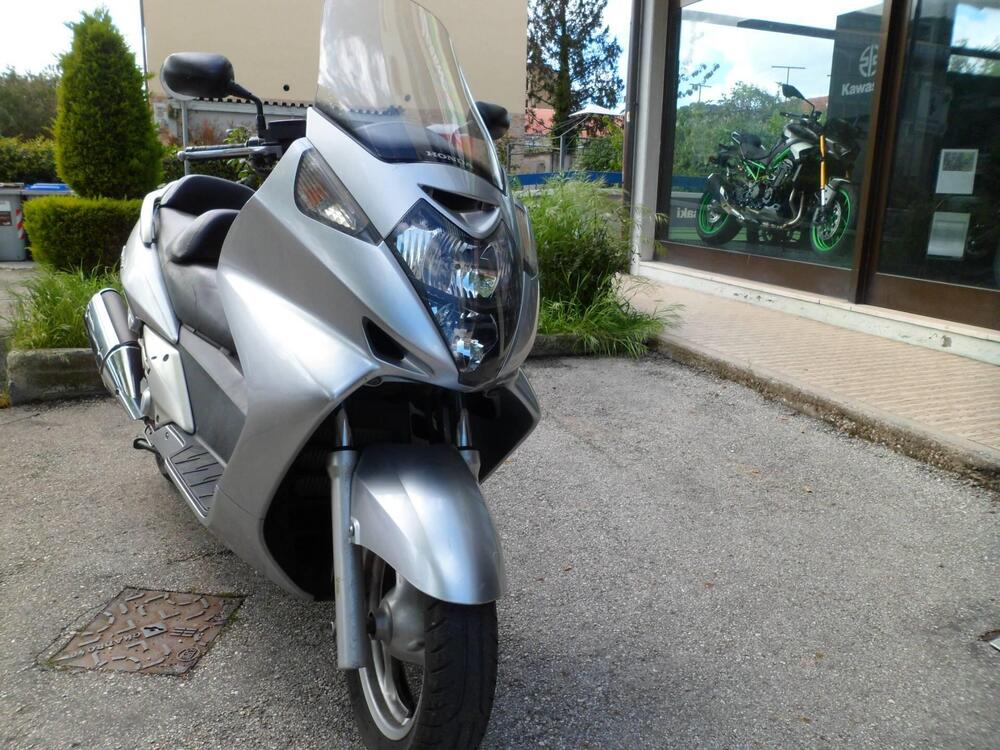 Honda Silver Wing 600 (2005 - 09) (2)
