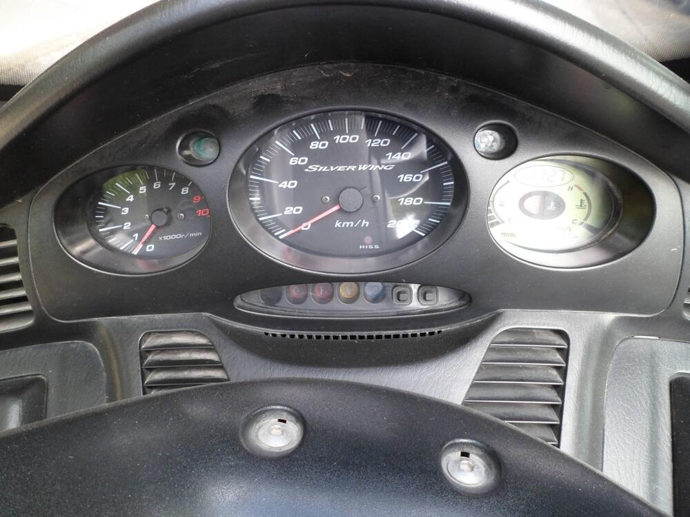 Honda Silver Wing 600 (2005 - 09) (5)