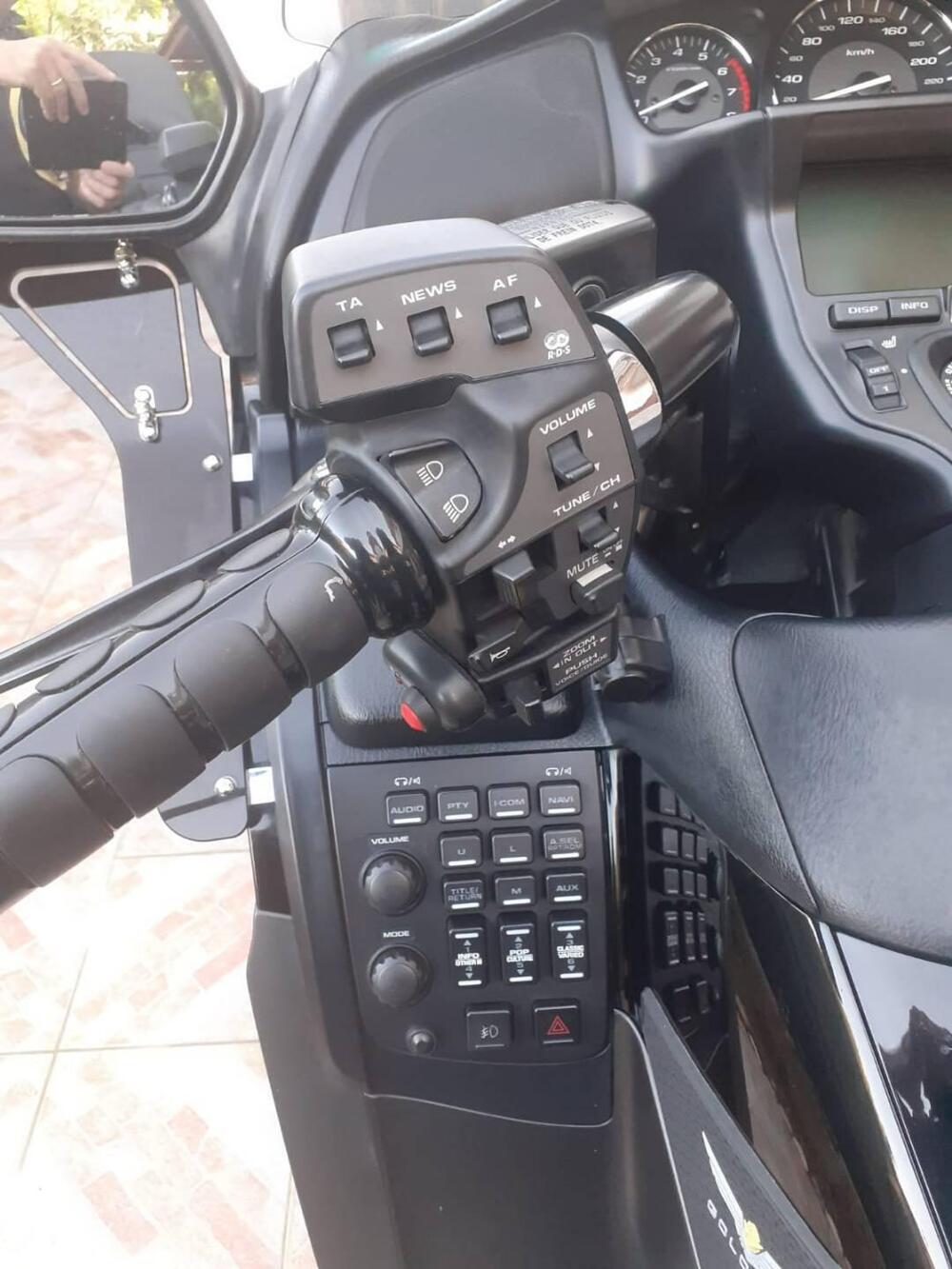 Honda GL 1800 Gold Wing (2012 - 17) (11)