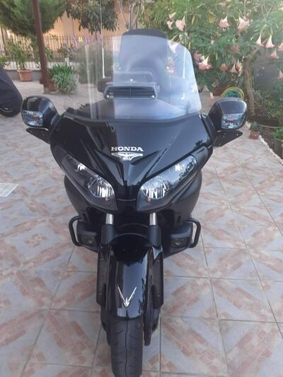 Honda GL 1800 Gold Wing (2012 - 17) usata