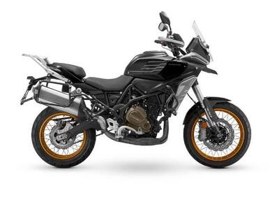 QJ Motor SRT 700 SX (2025) nuova