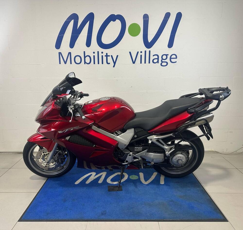 Honda VFR 800 (2006 - 13) (5)