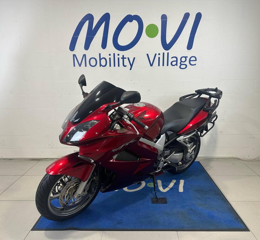 Honda VFR 800 (2006 - 13) (6)