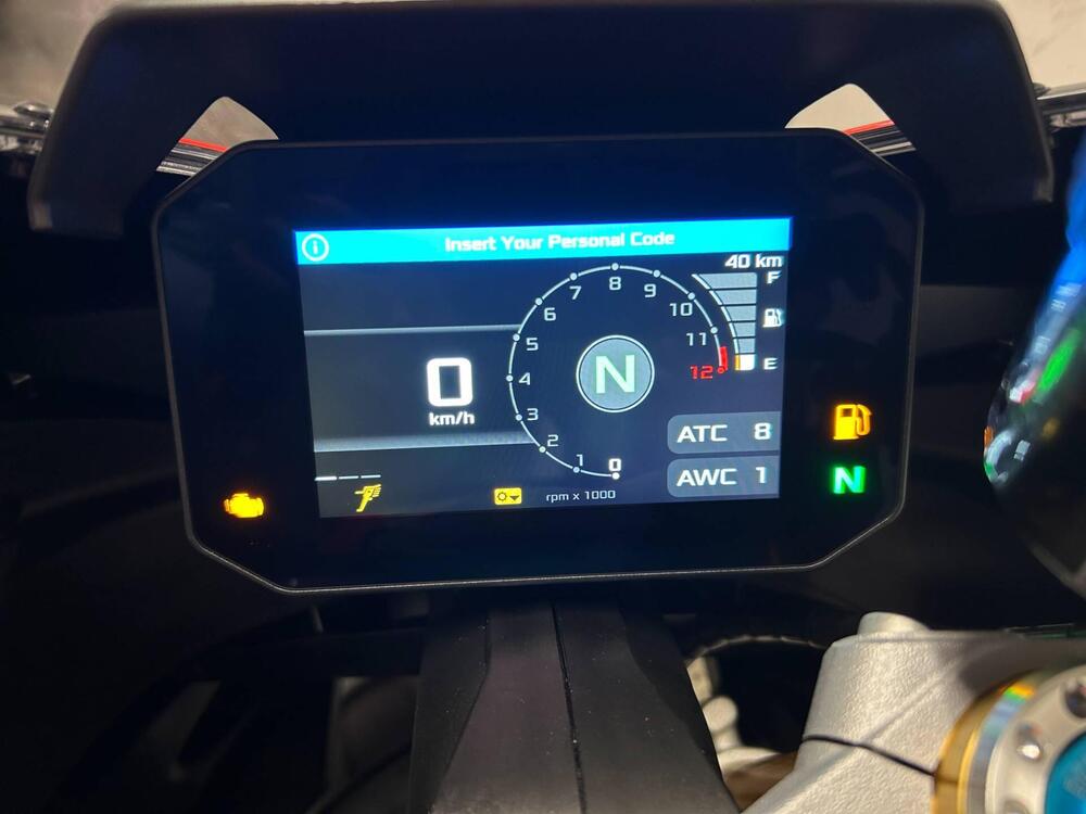 Aprilia Tuono 660 Factory (2025) (2)