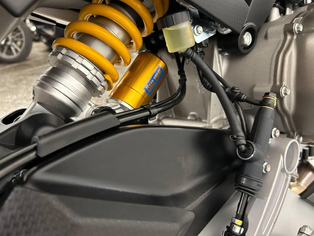 Aprilia Tuono 660 Factory (2025) (12)