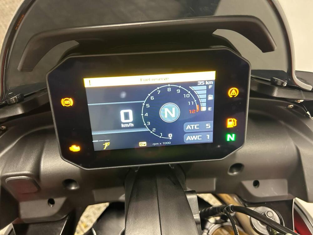 Aprilia Tuono 660 Factory (2025) (14)