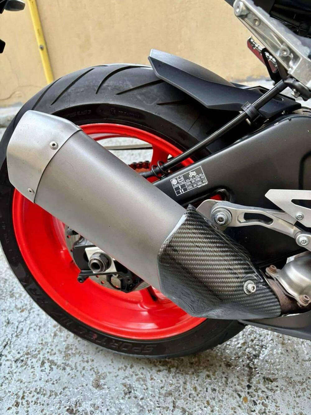 Yamaha MT-10 (2017 - 20) (5)