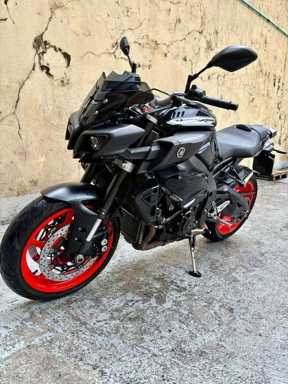 Yamaha MT-10 (2017 - 20) (13)