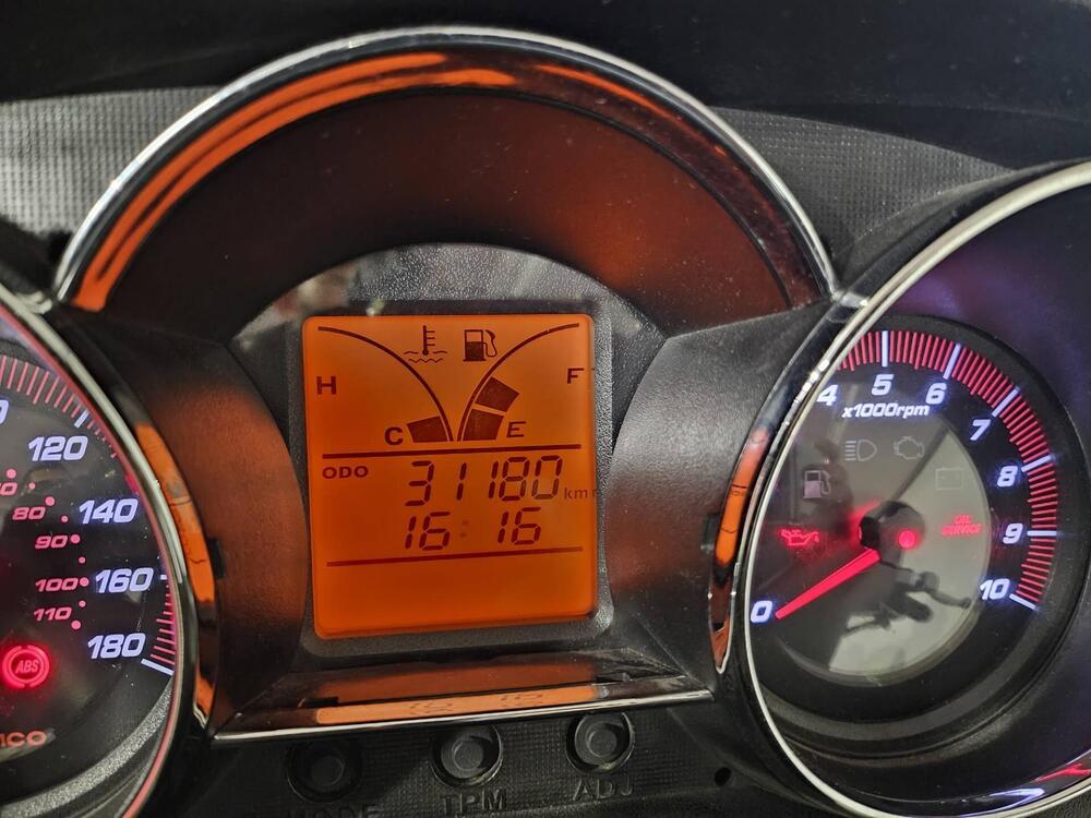 Kymco Downtown 300i ABS (2009 - 17) (3)