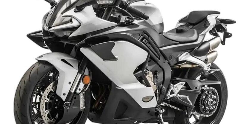 Sempre pi&ugrave; vicina la nuova CF Moto 750 SR-R. In Cina gi&agrave; disponibile nel 2025, ma in Italia? 