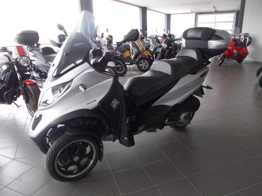Piaggio Mp3 300 ie Sport LT ABS (2014 - 16)