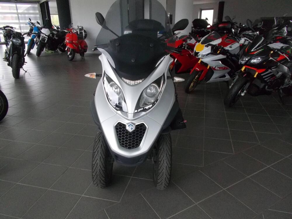 Piaggio Mp3 300 ie Sport LT ABS (2014 - 16) (2)