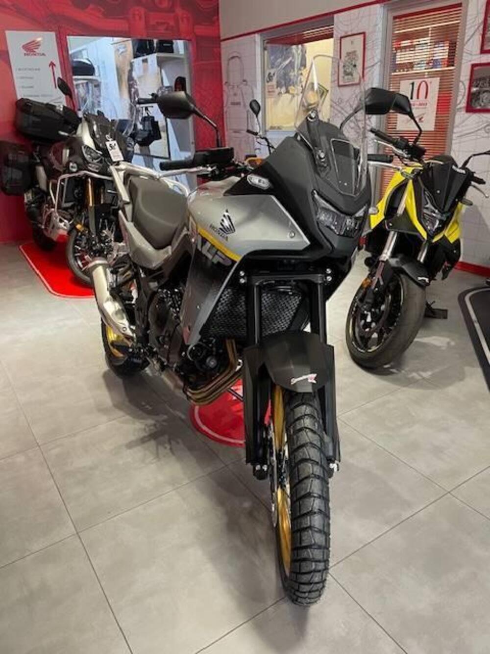 Honda Transalp XL750 (2025) (15)