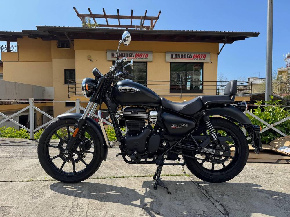 Royal Enfield Meteor 350 (2021 - 26)