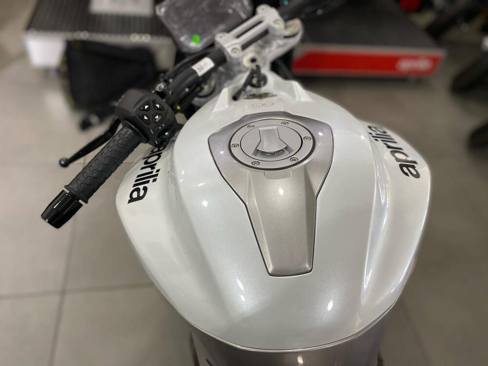 Aprilia Tuono 457 (2025 - 26) (5)