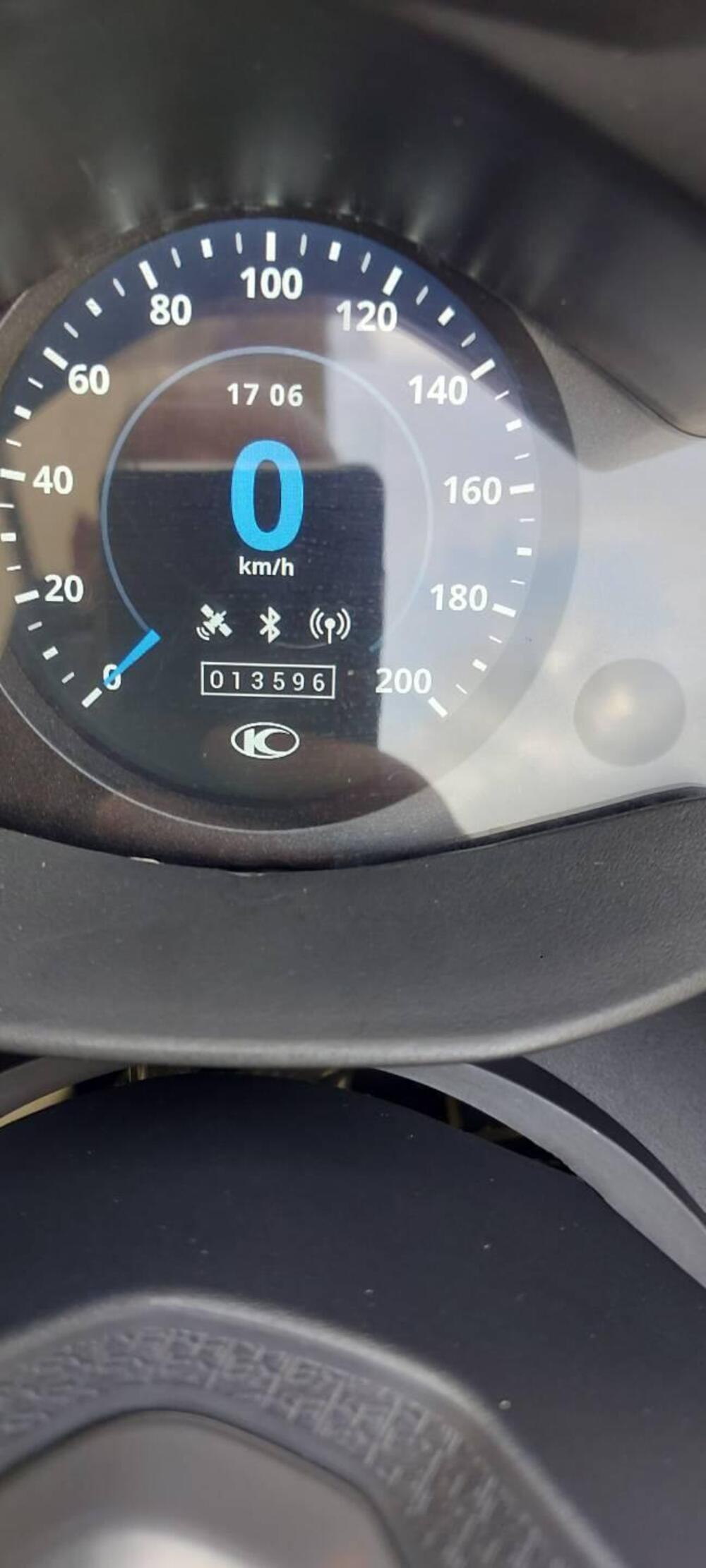 Kymco AK 550 ETS (2021 - 25) (2)