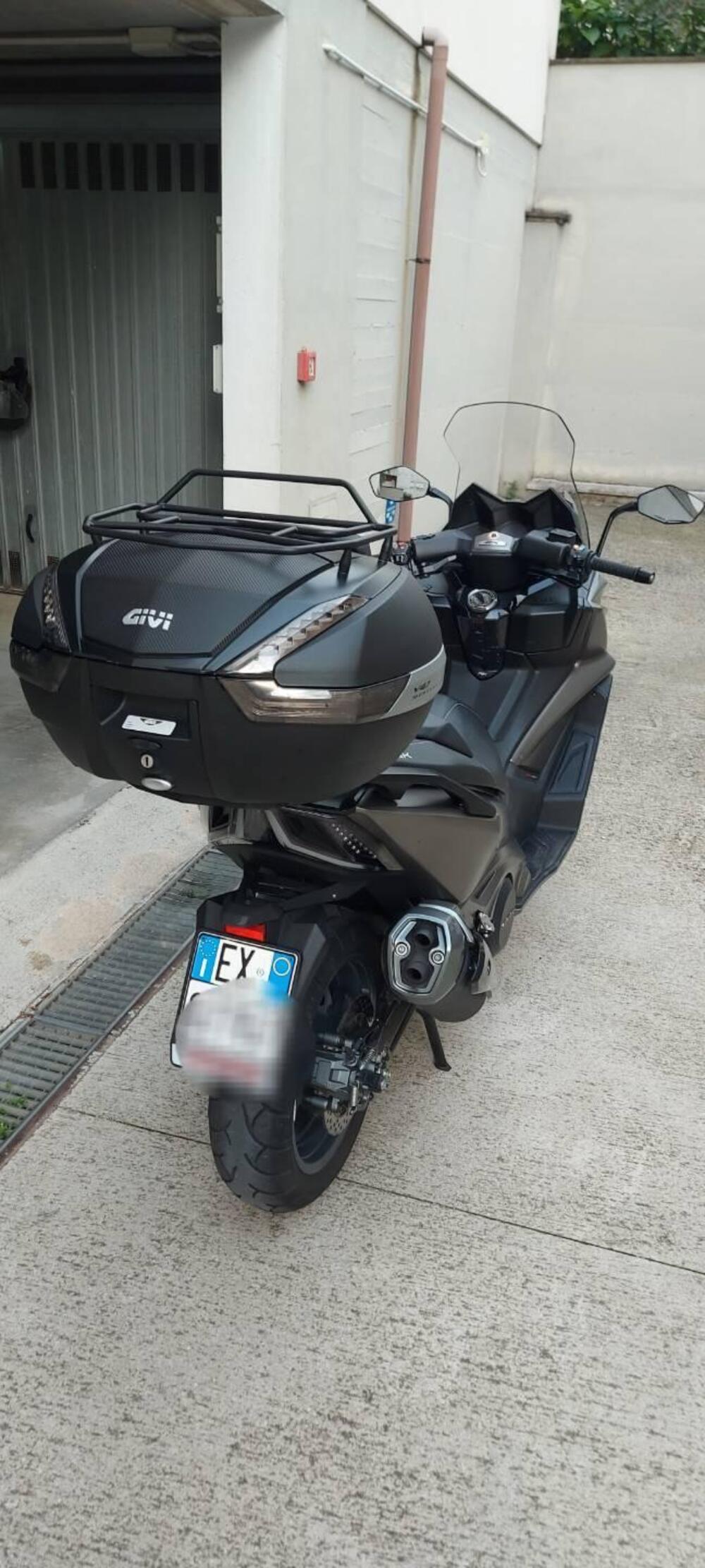 Kymco AK 550 ETS (2021 - 25) (3)