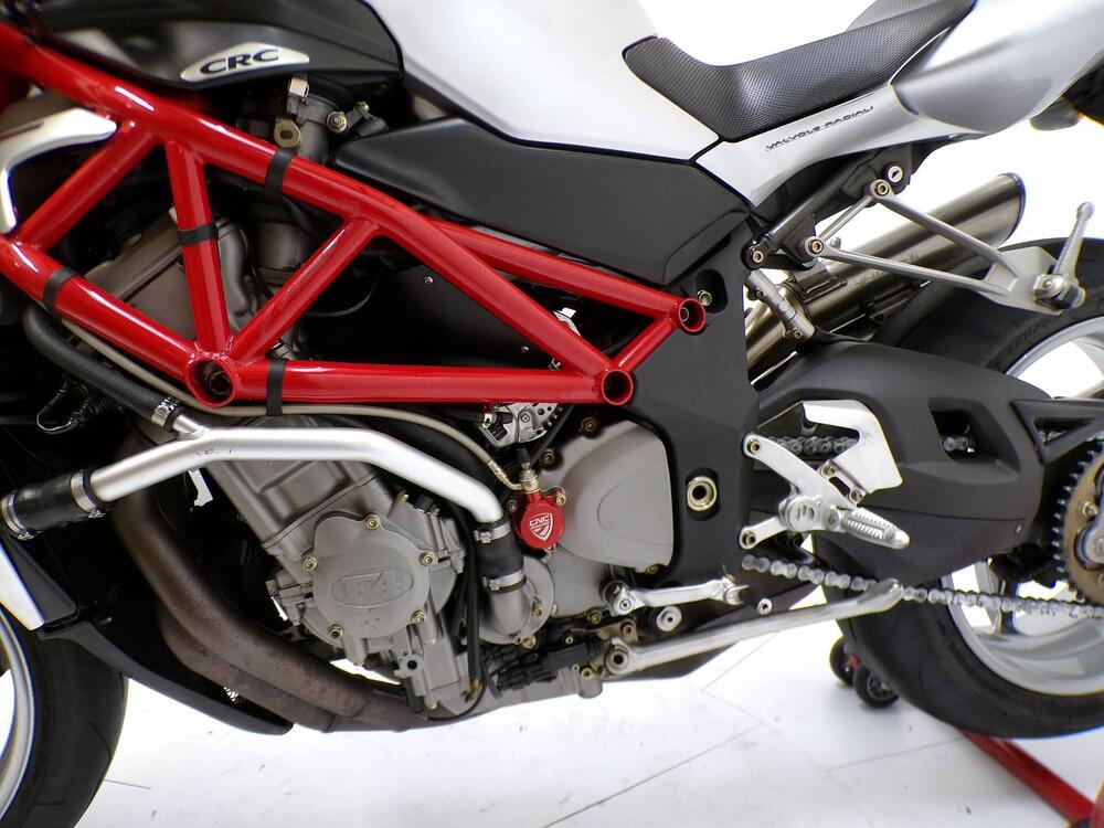 MV Agusta Brutale 910 S (2005 - 11) (8)