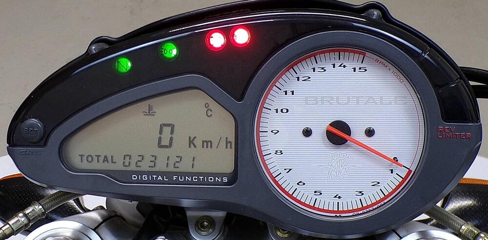 MV Agusta Brutale 910 S (2005 - 11) (14)